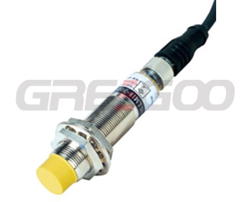 inductive-sensor-lm18-straight-connector-type-138