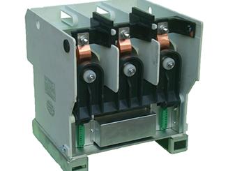 Compact medium voltage vacuum contactor, 12kV 400A.