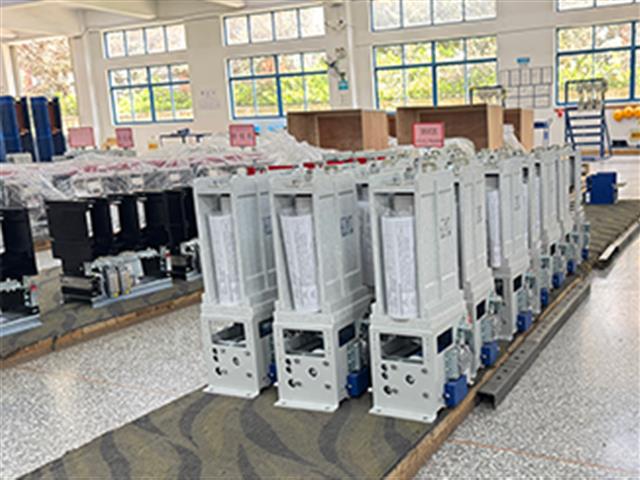 GVC/EVC Series Low Voltage Medium Voltage Vacuum Starter Contactor: Advanced Solutions for Reliable Motor Control in Various Industries